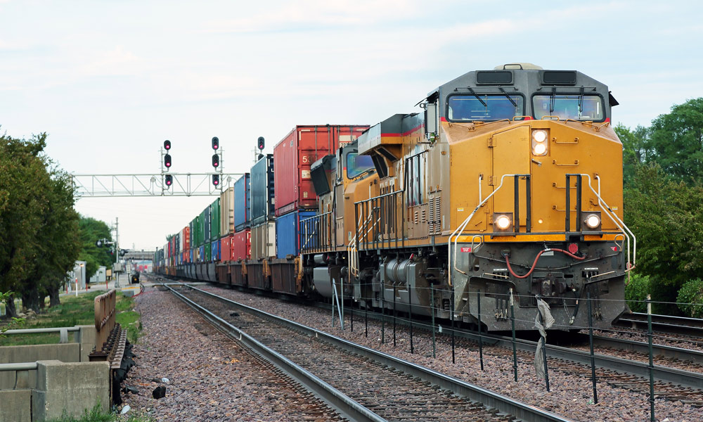 Hydraulic Components and Services for Railroad Equipment