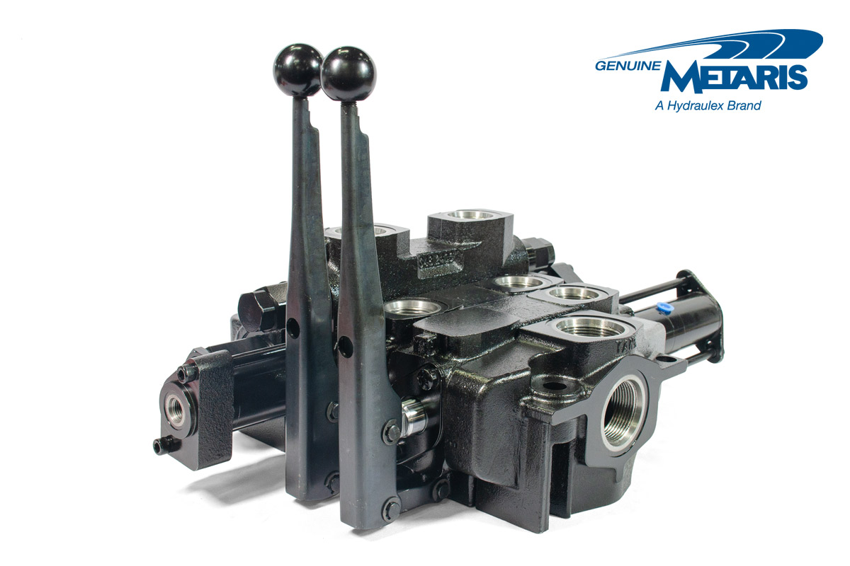 Metaris MHDV35 Black Painted Hydraulic Directional Control Valve with Joysticks/Control Arms