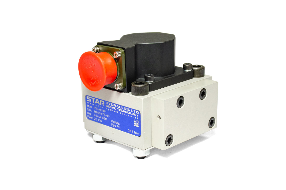 Star Hydraulics 550 Series Servo Valve on white background